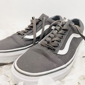 ✨ACCEPTING ANY OFFER✨ Vans Old Skool PEWTER/TRUE WHITE Sneakers